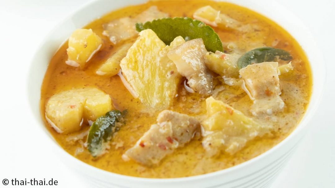 Thai Rotes Curry mit Schwein und Ananas